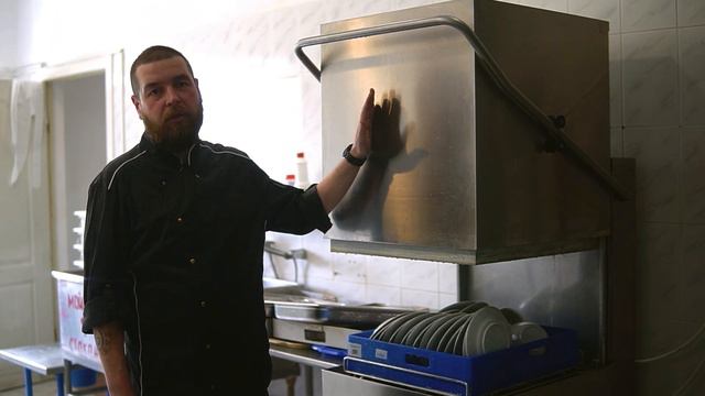 Кухня базы отдыха «Озерный» смотреть онлайн