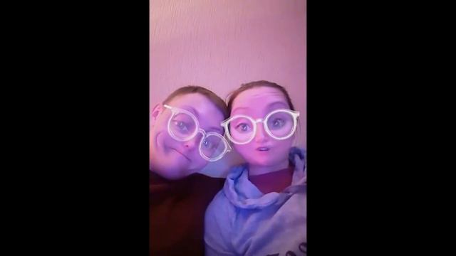 Мои множественные личности / Знакомство смотреть онлайн