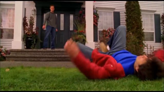 Smallville (Tina Greer) - Shakedown! смотреть онлайн