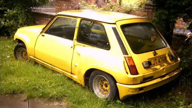 renault 5 copa turbo abandonados смотреть онлайн