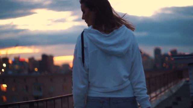 Sony a7III + Helios-44m (LOW LIGHT TEST) смотреть онлайн