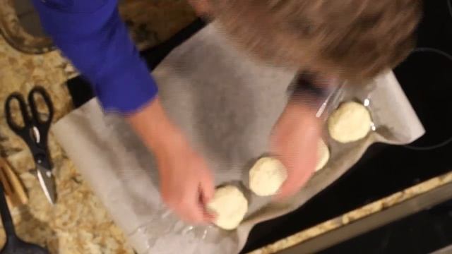 #ГОТОВИМсВАСИЛЬЕВЫМ 11. Рецепт Сырники в духовке: как правильно приготовить сырники быстро и вкусно смотреть онлайн