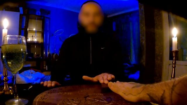 ЭКСТРАСЕНС ПРИЗВАЛ ДУХ УМЕРШЕЙ БАБУШКИ… ** РАЗОБЛОЧИЛИ ШАРЛАТАНА ** смотреть онлайн