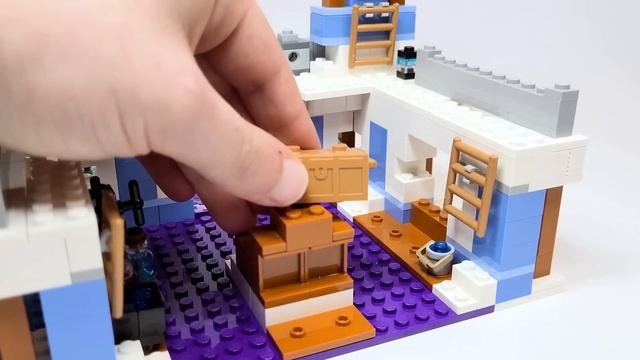 LEGO Minecraft the Ice Castle (21186) - 2022 Set Review смотреть онлайн