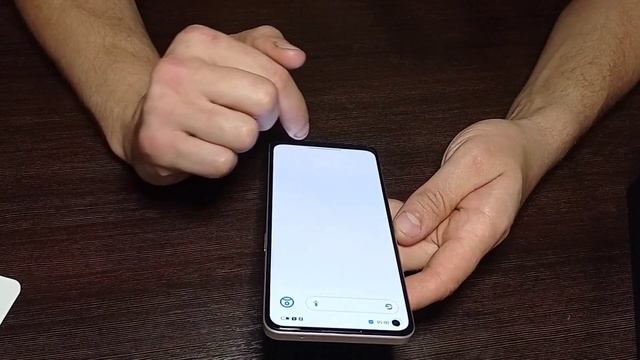 Честный обзор смартфона Oppo Reno7. 2022 года. Новинка. Материал экокожа, цвет оранжевый. смотреть онлайн