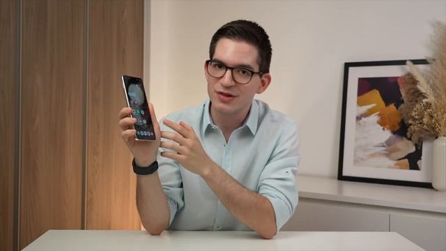 Samsung Z Flip 5 Review: The Good and The Bad... смотреть онлайн