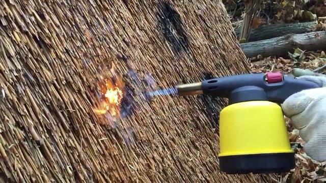 Горит ли крыша из камыша?! смотреть онлайн