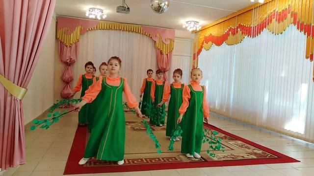 стилизованный танец "Гляжу в озёра синие" детский сад смотреть онлайн