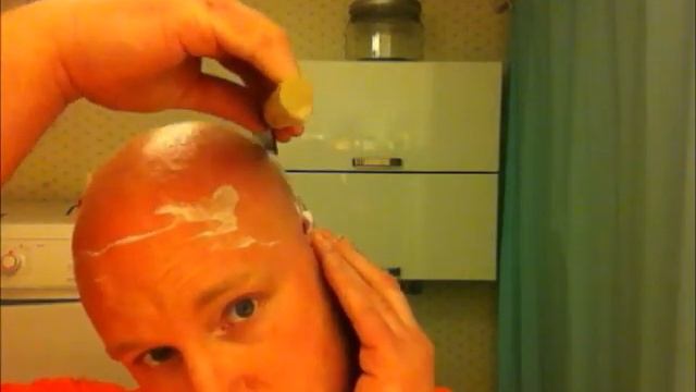 Headshave with a Tanaka Damascus Petty смотреть онлайн