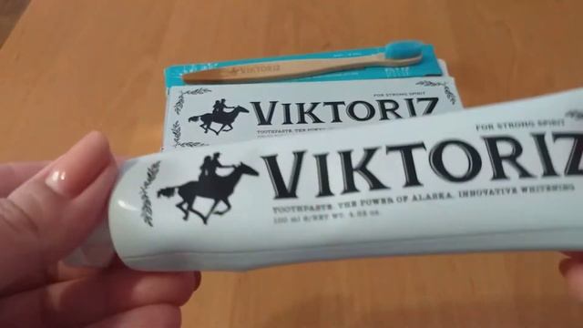 Обзор новой зубной пасты и щётки фирмы Viktoriz. смотреть онлайн