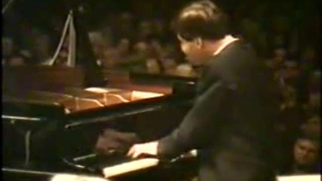 Mazurka Chopin Op 67 No 4 Dimitris Sgouros смотреть онлайн