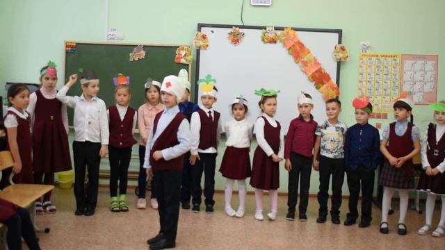 Праздник "Осень золотая" 1 "В" класс БМАОУ СОШ № 10 п. Монетный 2021 г. смотреть онлайн