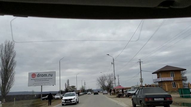 Новые столбы освещения по дороге к Терскому хребту | февраль 2020, Грозный смотреть онлайн