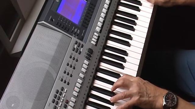 while my guitar gently weeps, yamaha psr s700 смотреть онлайн