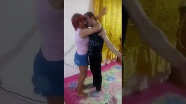 Танец сестры и брат смотреть онлайн