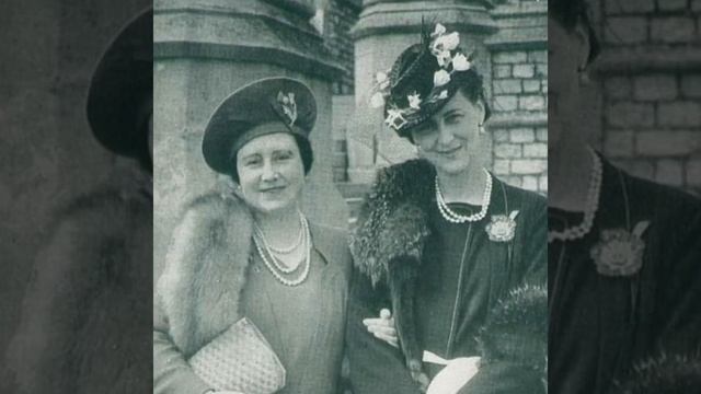 Почему Камилла надела на похороны королевы брошь с чертополохом. смотреть онлайн