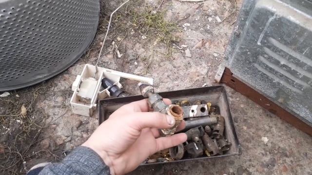 Сдал много железа. Цена на медь выросла.