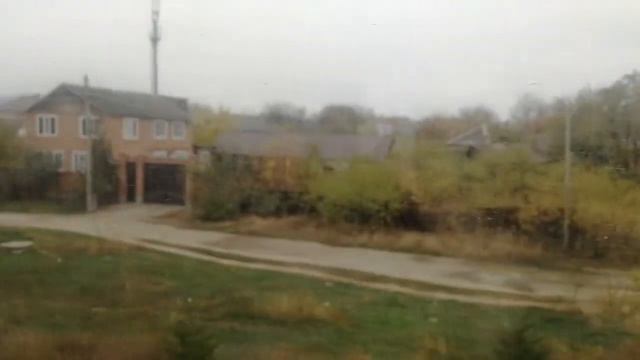 Въезжаем в город Грозный на поезде. Путешествия по России. РЖД. смотреть онлайн