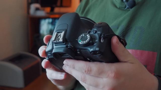 CANON 600D - лучшая камера для новичков ДО СИХ ПОР?! смотреть онлайн
