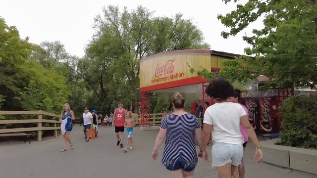 Canada Wonderland - парк развлечений в Торонто. смотреть онлайн