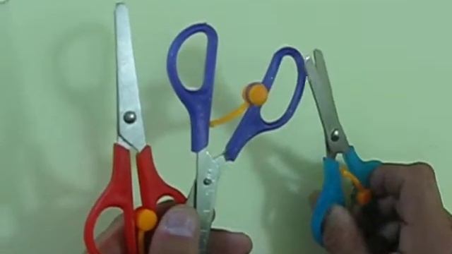 Ножницы детские с отпружинивателем и линейкой смотреть онлайн