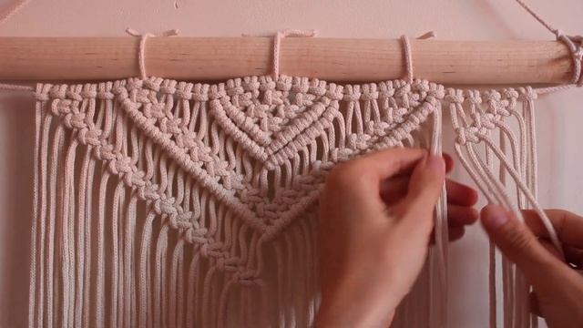 DIY: Tutorial Macrame Pillow Cover / Macrame Boho Decor смотреть онлайн