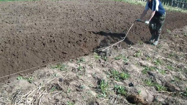 Russian exclusive.Вот как надо землю матушку пахать. смотреть онлайн