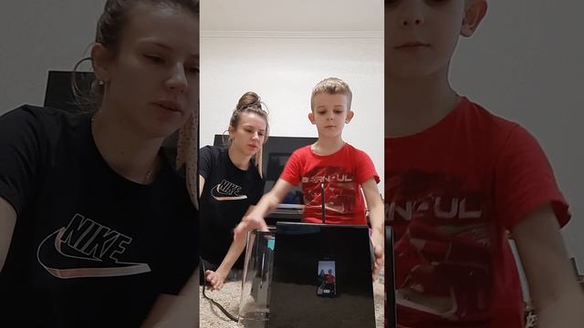 обзор на NESPRESSO (кофе машинку) смотреть онлайн
