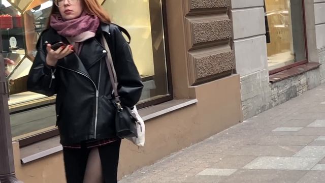 Принарядились как на подиум! Стрит стайл, от которого закружится голова! Модницы Петербурга смотреть онлайн