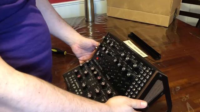 How to Assemble a 2-TIER RACK for a Moog DFAM and MOTHER 32 смотреть онлайн