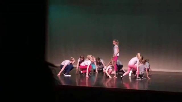 Dansschool de Marsch 2018 смотреть онлайн