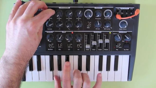Arturia Microbrute video test смотреть онлайн