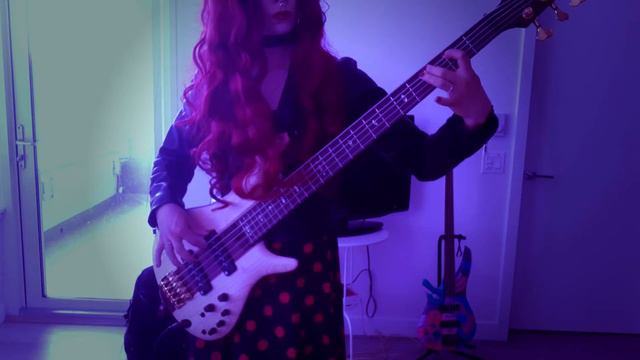 Lindemann Gummi Bass Cover смотреть онлайн