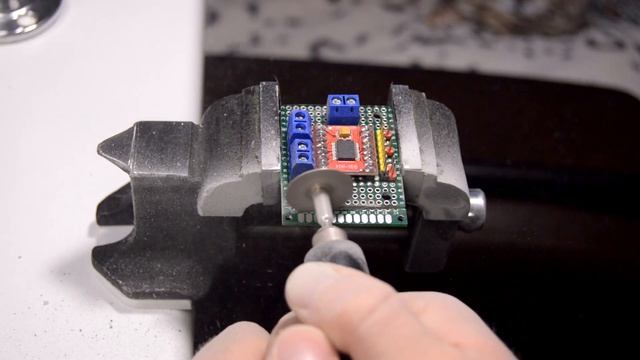 ДЕЛАЕМ СВОЙ ДРАЙВЕР ДВИГАТЕЛЕЙ ARDUINO смотреть онлайн