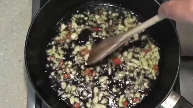 Chili Pasta Recipe - Mark's Cuisine #90 смотреть онлайн