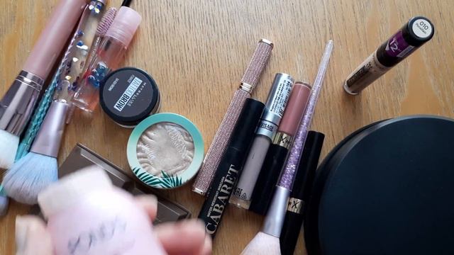 8 марта во Вьетнаме! Годовщина! Макияж и Аутфит. Организация хранения одежды смотреть онлайн