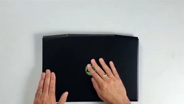HP 17.3" HD+ SVA WLED-Backlit Notebook Laptop review (2019 updated) смотреть онлайн