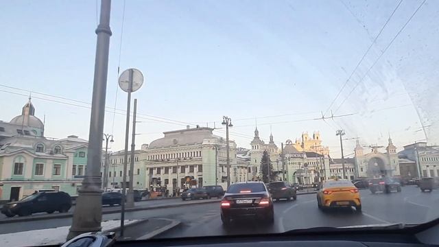 Москва. Поездка на машине по центру. Садовое кольцо, улица 1я Брестская, Ленинградский проспект смотреть онлайн