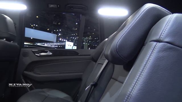 2018 Mercedes-Benz GLS 450 SUV - Exterior And Interior Walkaround - LA Auto Show 2017 смотреть онлайн