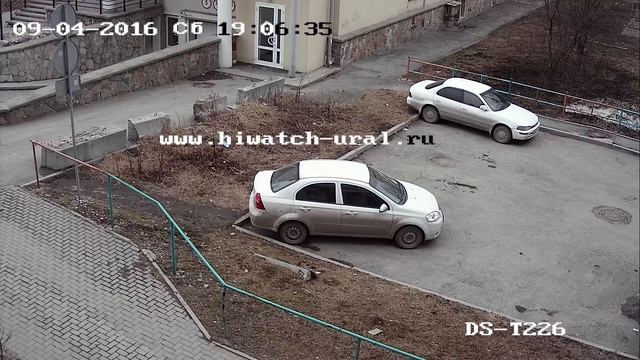 HD-TVI видеокамера HiWatch DS-T226 день смотреть онлайн