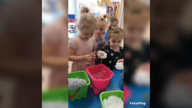 Дети группы Пчёлки, "Снег, вода, лёд - опыты с водой" смотреть онлайн