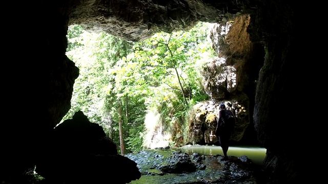 Атыш - самый красивый и необычный водопад Урала | Ураловед смотреть онлайн