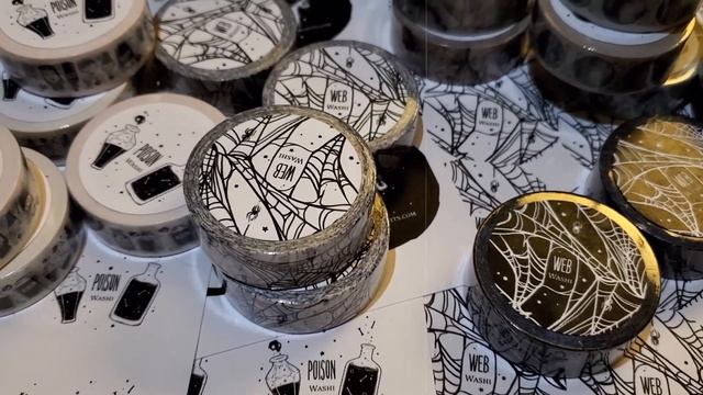 Studio Vlog No.5 💀 Halloween art👻 Making notebooks, restocking and cutting stickers... смотреть онлайн