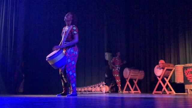 Melisa Hie Djembe solo. смотреть онлайн
