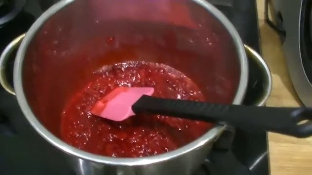 Капкейки малиновые смотреть онлайн