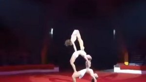 АКРОБАТИЧЕСКАЯ  ПАРА   5