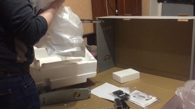 Монитор за 30к? Зачем и почему. смотреть онлайн