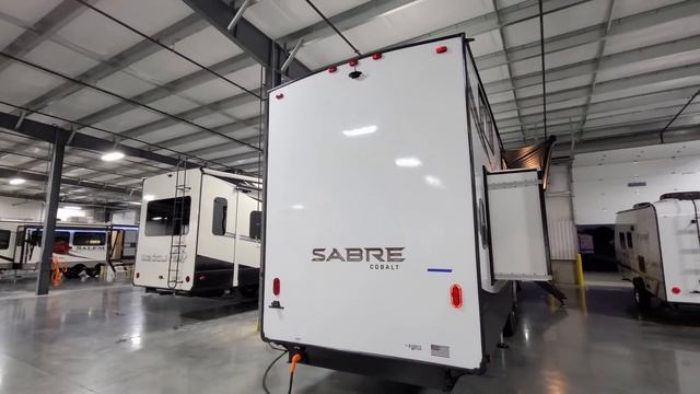 4 Slide Outs With Loft 2022 Sabre 37FLL 5TH Wheel By Forestriver @ Couchs RV Nation a RV Review Tou смотреть онлайн
