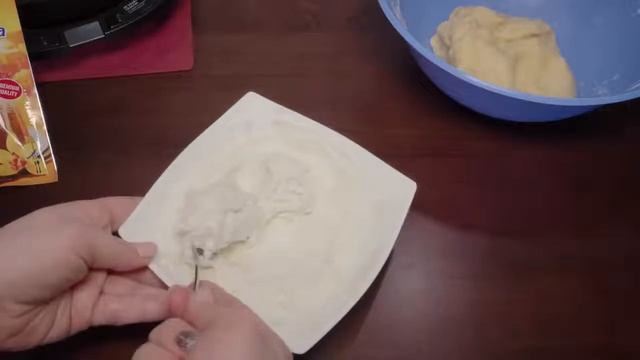 ПРИГОТОВЛЕНИЕ ВКУСНЫХ ОРЕШКОВ С ТВОРОГОМ И СО СГУЩЕНКОЙ В МУЛЬТИПЕКАРЕ . смотреть онлайн