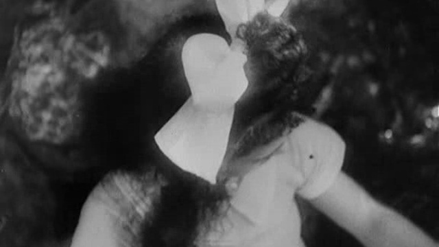 Ménilmontant - 1926 смотреть онлайн